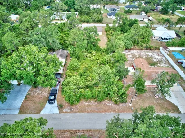 405 Citroen Dr, Sebring, FL 33872