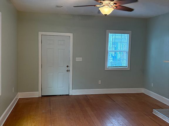 3rd image of 4418 Annunciation St