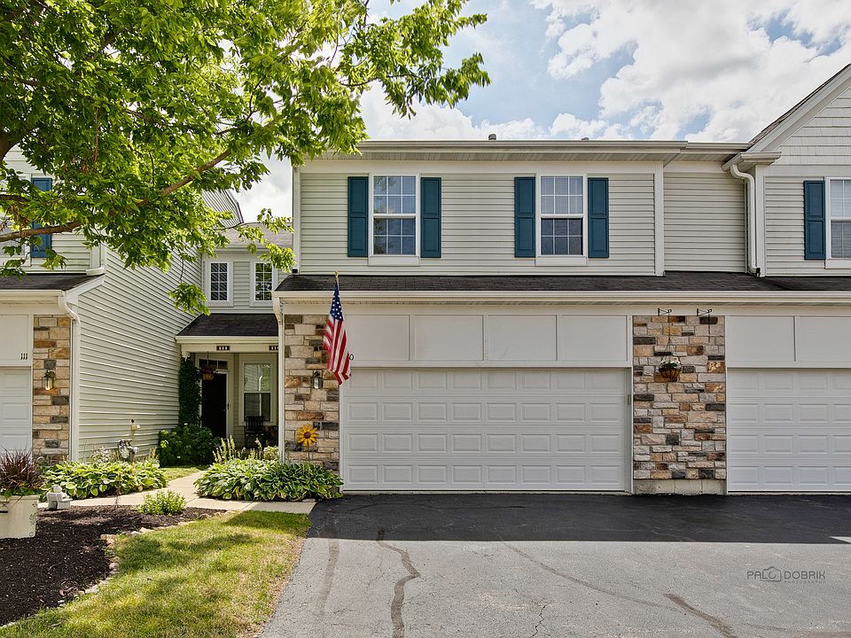 1st image of 110 Oak Knoll Ct