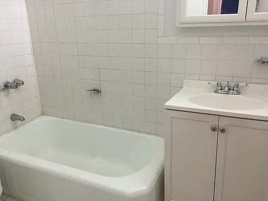 Rented by GPA Realty | media 37