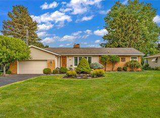 155 Nottingham Dr, Elyria, OH 44035