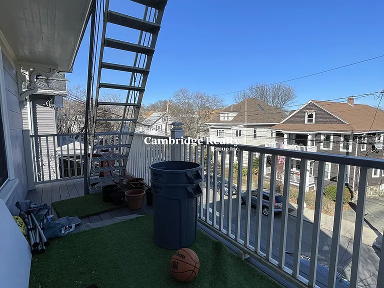 56 Hobson St #2T — Photo 29