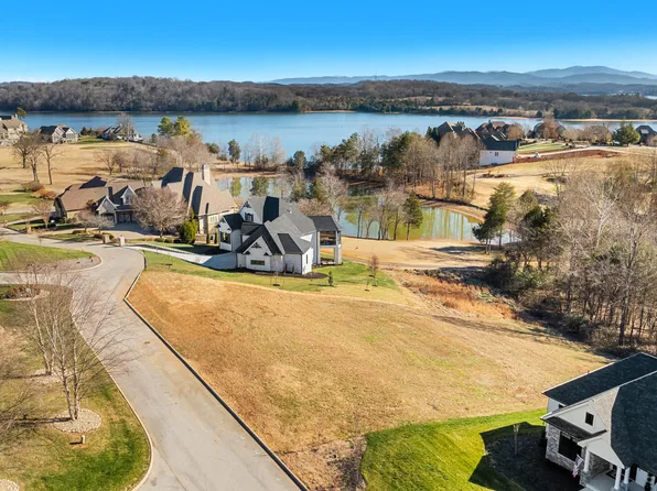 116 Parkside Dr, Vonore, TN 37885