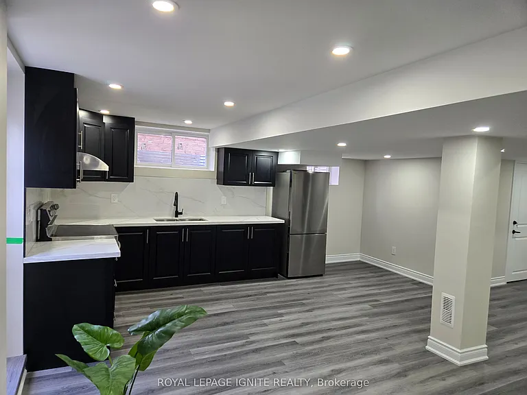 12 Pelister Dr #BASEMENT — Photo 7