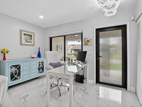 5th image of 1686 SW 19th Avenue