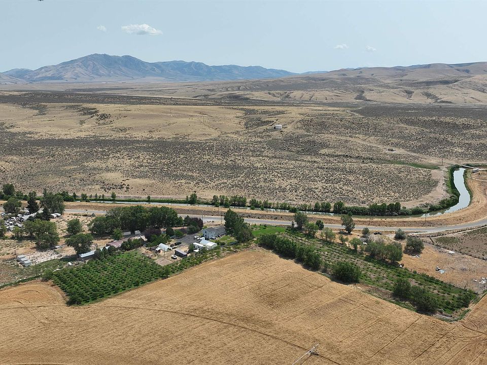 1st image of 33 Faulkners Loop