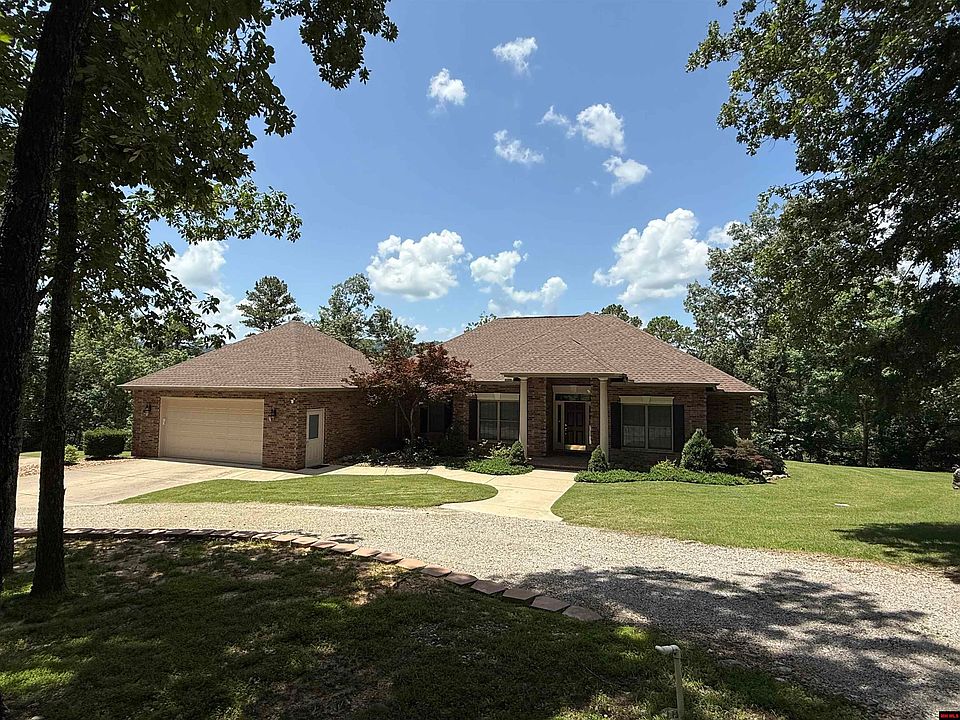 2nd image of 699 Cougar Dr