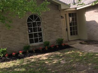 4006 Lochmire Ln, Houston, TX 77039