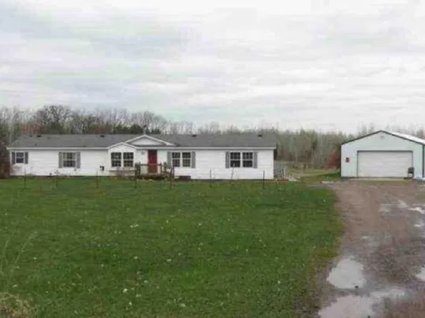 53374 Rush Lake Trl, Rush City, MN 55069