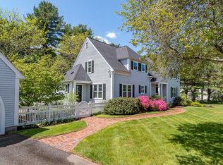 2 Grist Mill Rd, Medfield, MA 02052