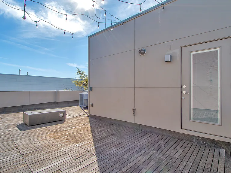 4934 Camdale — Photo 30