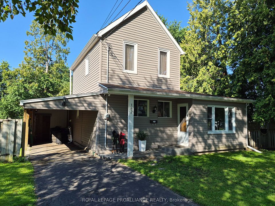 1st image of 162 1st Ave