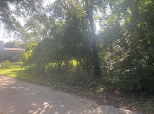 48101 Walnut Ave, New Buffalo, MI 49117