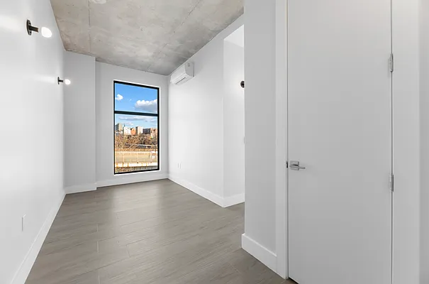 Rented by REAL New York | media 49