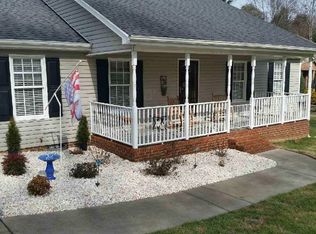 3137 Winesap Rd, Kingsport, TN 37663