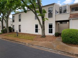 617 Serramonte Dr, Marietta, GA 30068