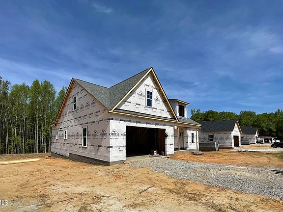 2nd image of 1843 S Big Woods Rd