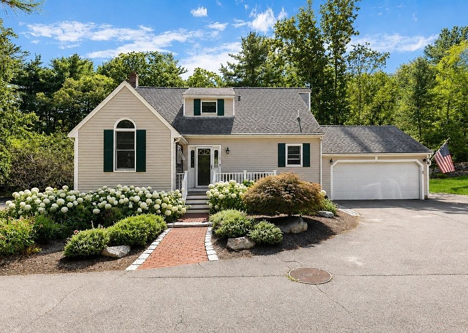 1st image of 18 Cedarledge Vlg Unit 18