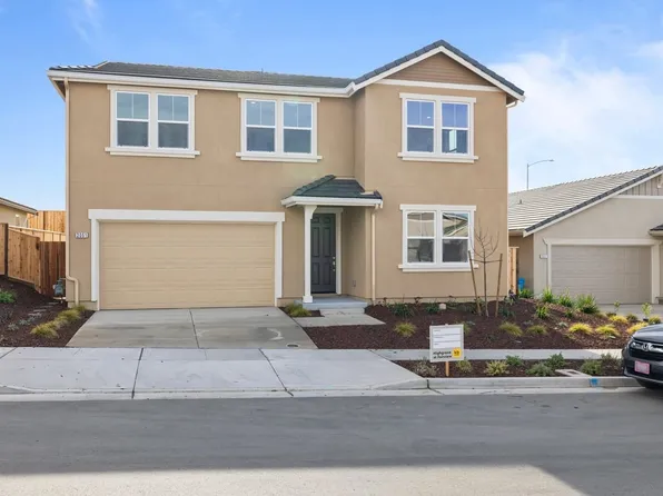 2051 Mint Dr, Hollister, CA 95023