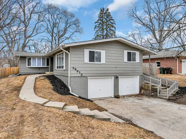 38912 90th PLACE, Burlington, WI 53105