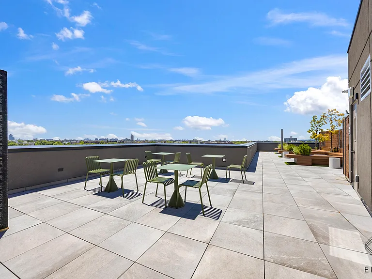 1615 Cedar St #1B — Photo 17