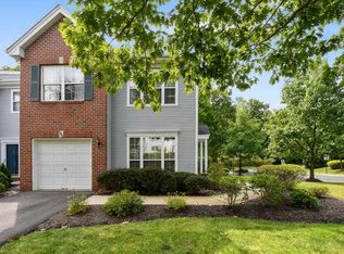 101 Creststone Cir #101, Princeton, NJ 08540