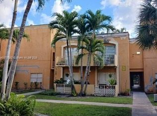 Venetian Gardens, Hialeah, FL 33015