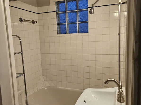 412 Dayton Ave #2, Saint Paul, MN 55102