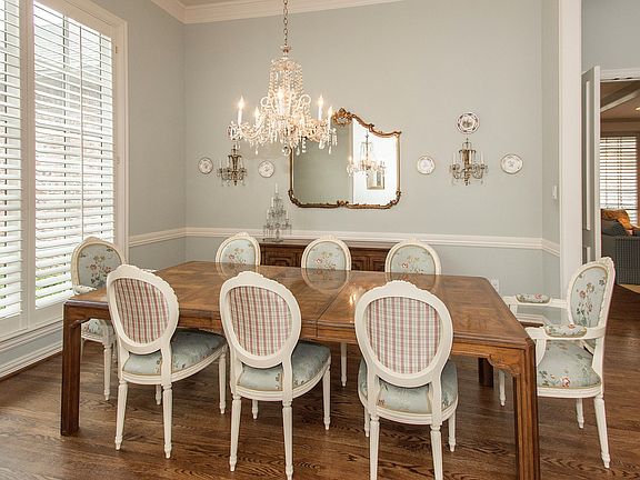 4th image of 12327 Brittany Cir