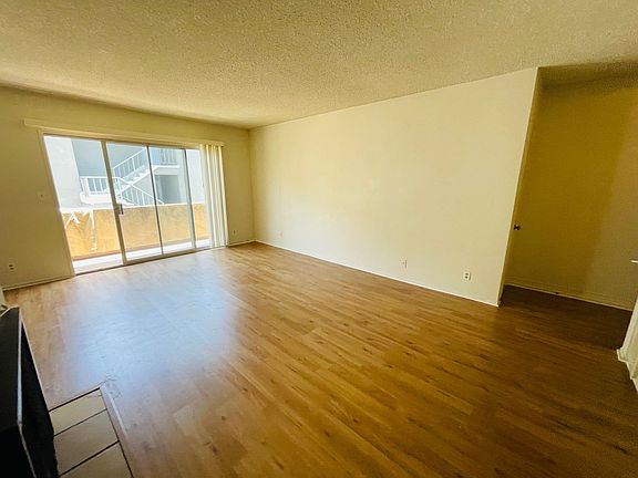 5th image of 1732 Butler Ave APT 8