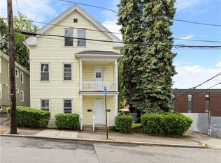 9 Woodbine St, Providence, RI 02906