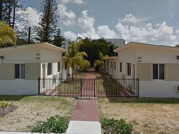 5th image of 686 NE 85th St #1B