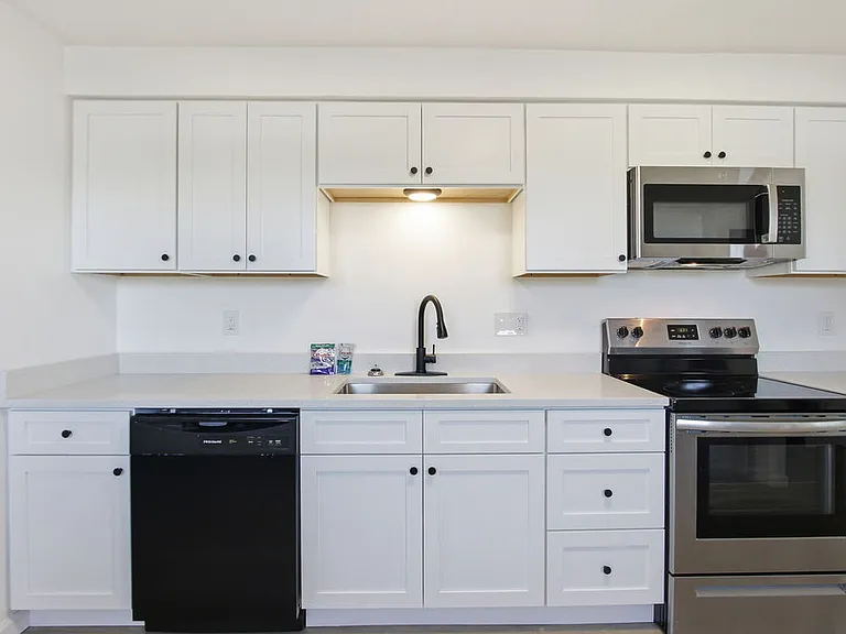 29 Janyce Dr — Photo 8