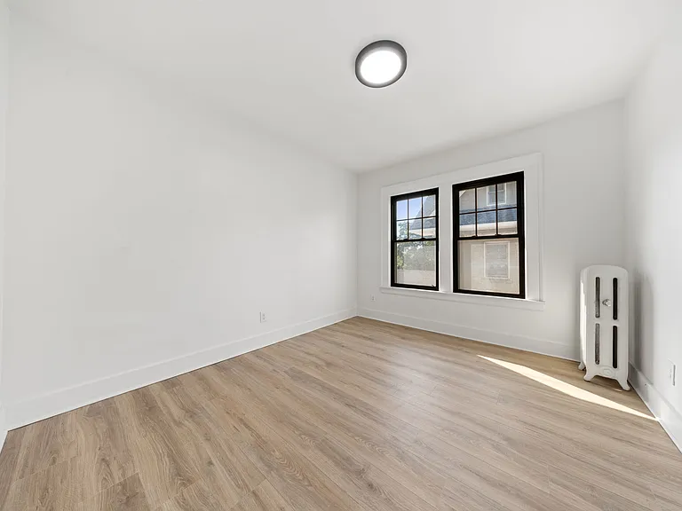 11 W Gouverneur Ave #2 — Photo 13