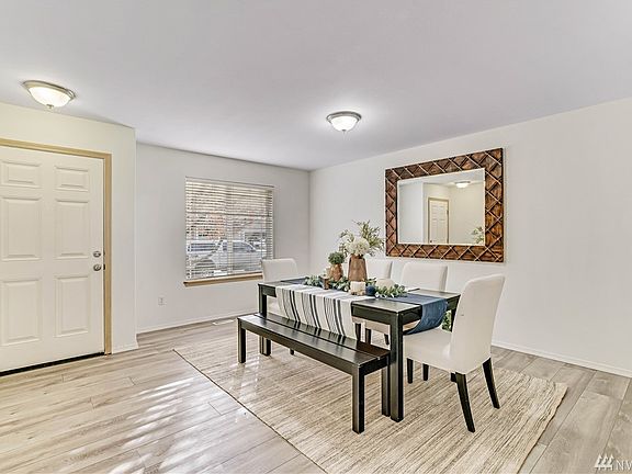 2nd image of 3511 185th St E