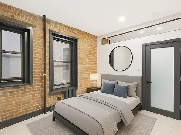 2154 2nd Avenue image 3 of 6