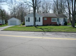 349 Akron St, Lockport, NY 14094