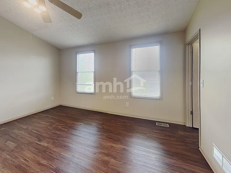 8521 Old Ivory Way — Photo 12