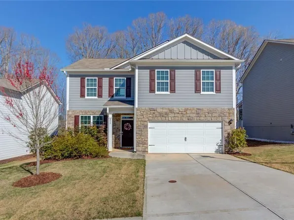 577 Starbuck Pkwy, Pendergrass, GA 30567