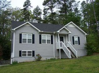 12 Woodvine Dr, Cartersville, GA 30120