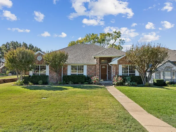 1306 Savoy Dr, Carrollton, TX 75006