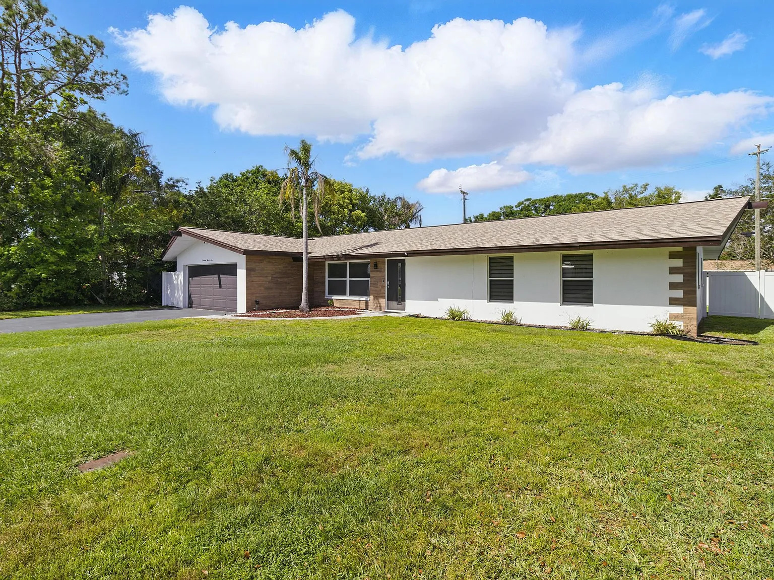 4 bed, 1841 sqft, $3,500 — Photo 3