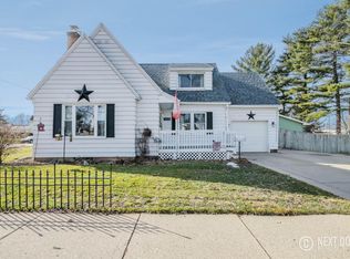 2939 Earle Ave SW, Grandville, MI 49418