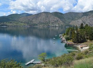 1615 Lakeshore Dr, Manson, WA 98831