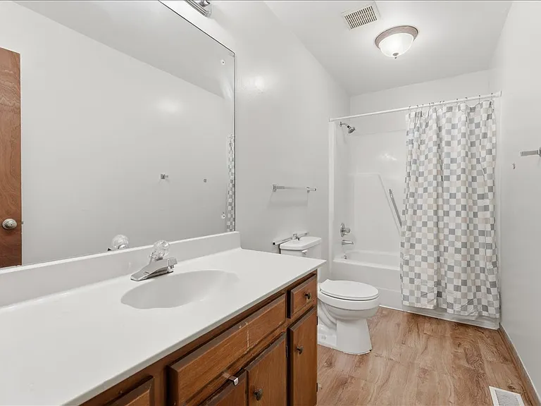 3613 Wrights Ferry Rd #C — Photo 10