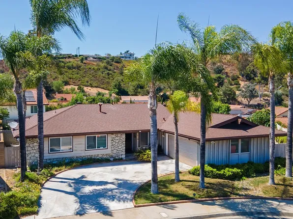 462 Hillsmont Pl, El Cajon, CA 92020
