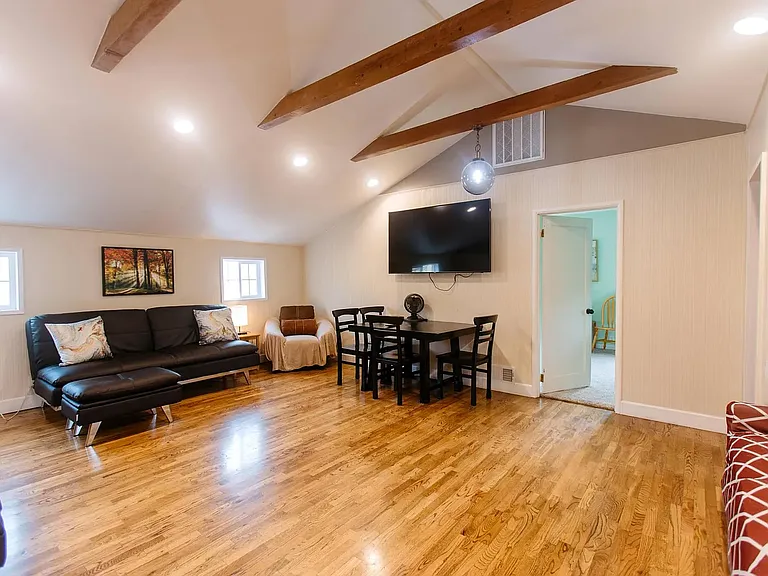 902 Monterey Salinas Hwy — Photo 11