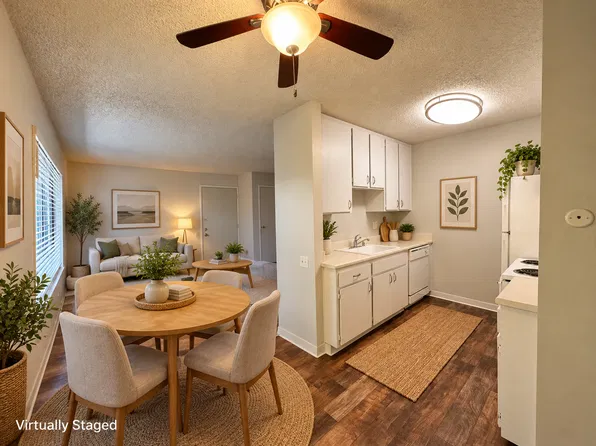 Near Everything, All Amenities! 1616 Q Street, Camellia Court Apartments