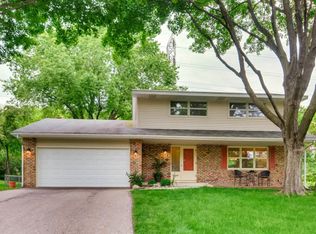 6509 Limerick Dr, Edina, MN 55439