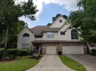 48 Lakeridge Dr, Spring, TX 77381